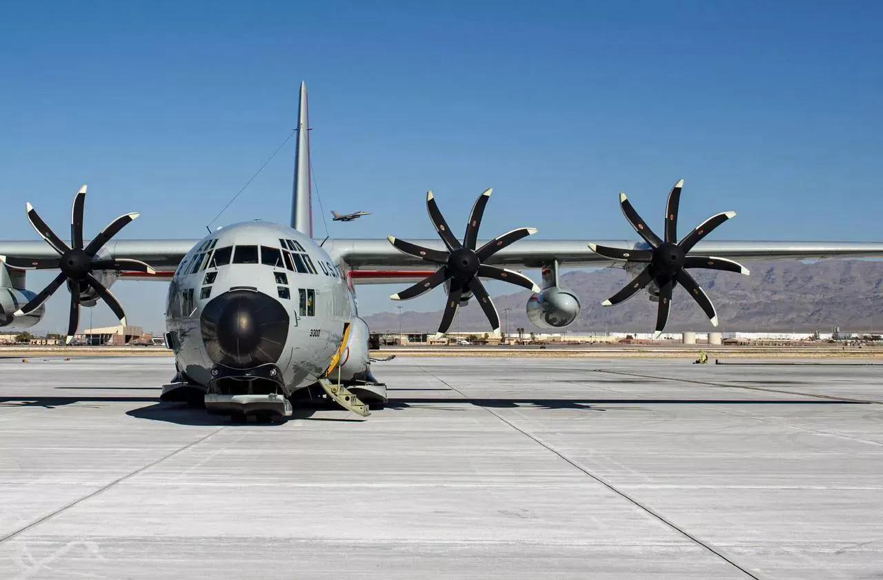 日本如果偷袭我们，胜算几何？说句实在话：几乎为零！别被历史和影视剧带偏，现在的中