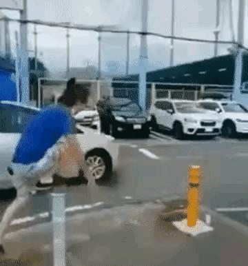 这样不走寻常路，美女的自信哪里来的，前面有多自信后面就有多痛苦。