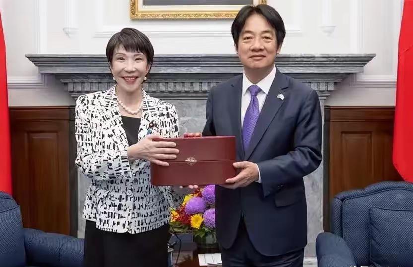 赖清德已经丧失理智！
台独首恶赖清德昨天(2月19日 周四)晚上在社交平台发出谬