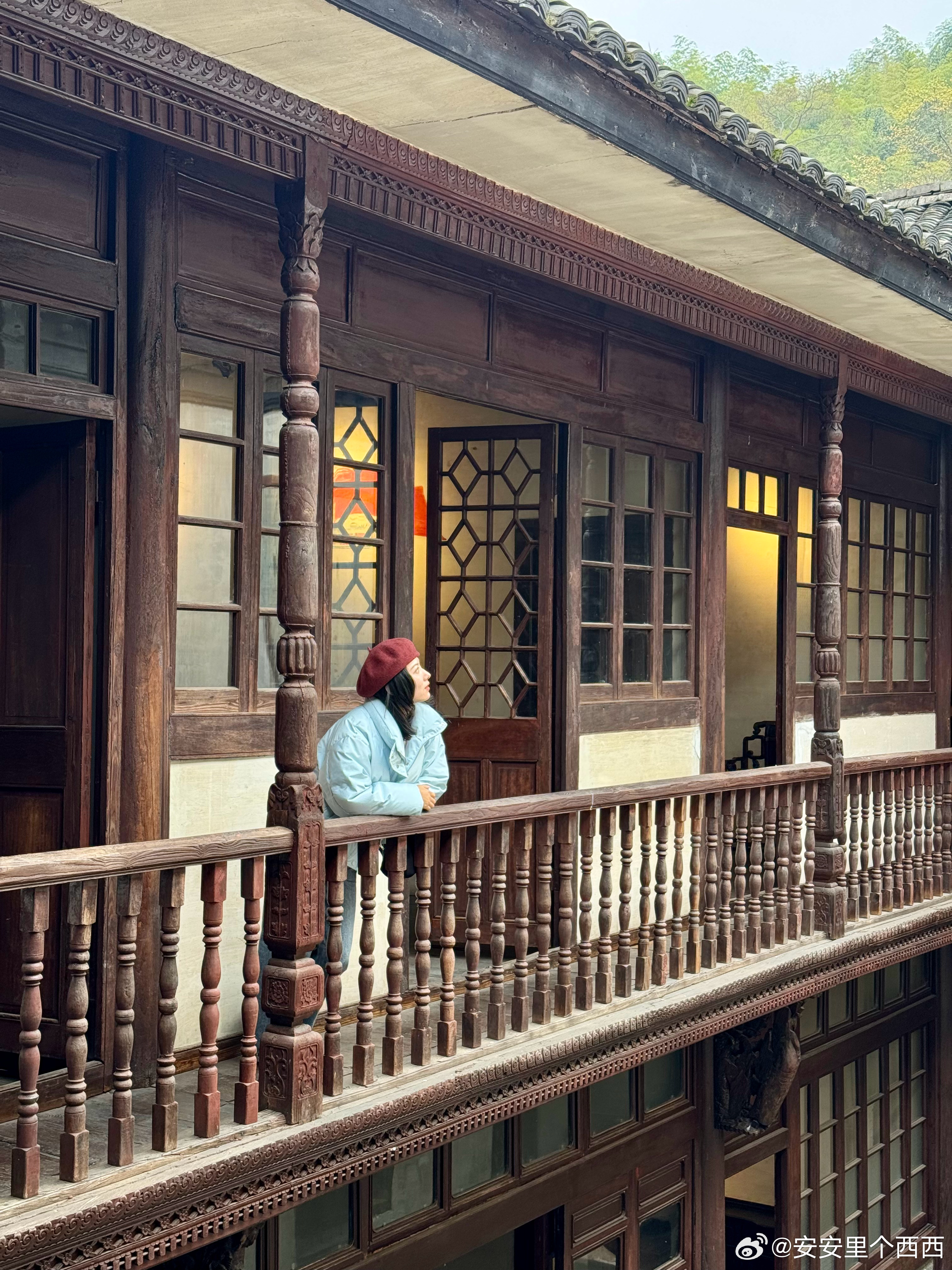 这栋“小洋楼”是的，它的名字就叫“小洋楼”如果不是跟着活动过来我自己是找不过来的