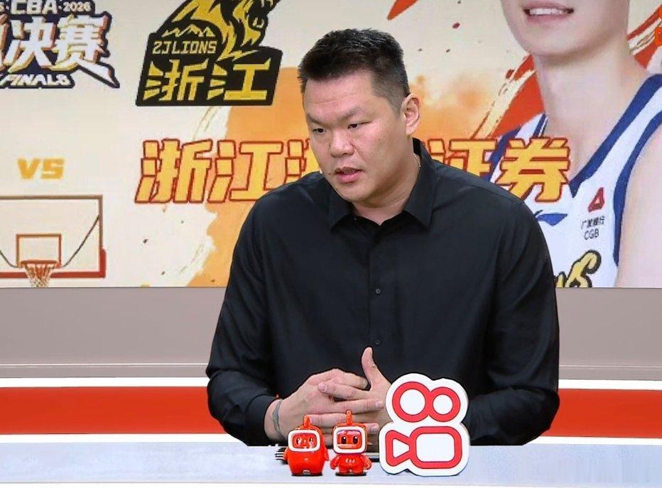 朱芳雨总经理解说总决赛时提到了广东队⬇️“作为管理层来说，对球队今年这个成绩是不