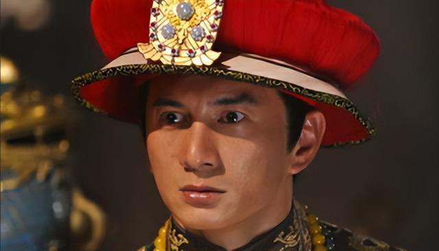 康熙晚年，帝国鼎盛，西学东渐初现气象。可谁能想到，在诸皇子夺嫡的残酷风云里，有这