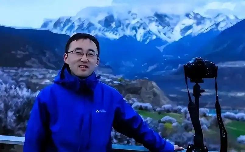 “中国活该被日军欺辱，中国就应该被日本多占领几年！”“郑州大暴雨是报应！活该被淹