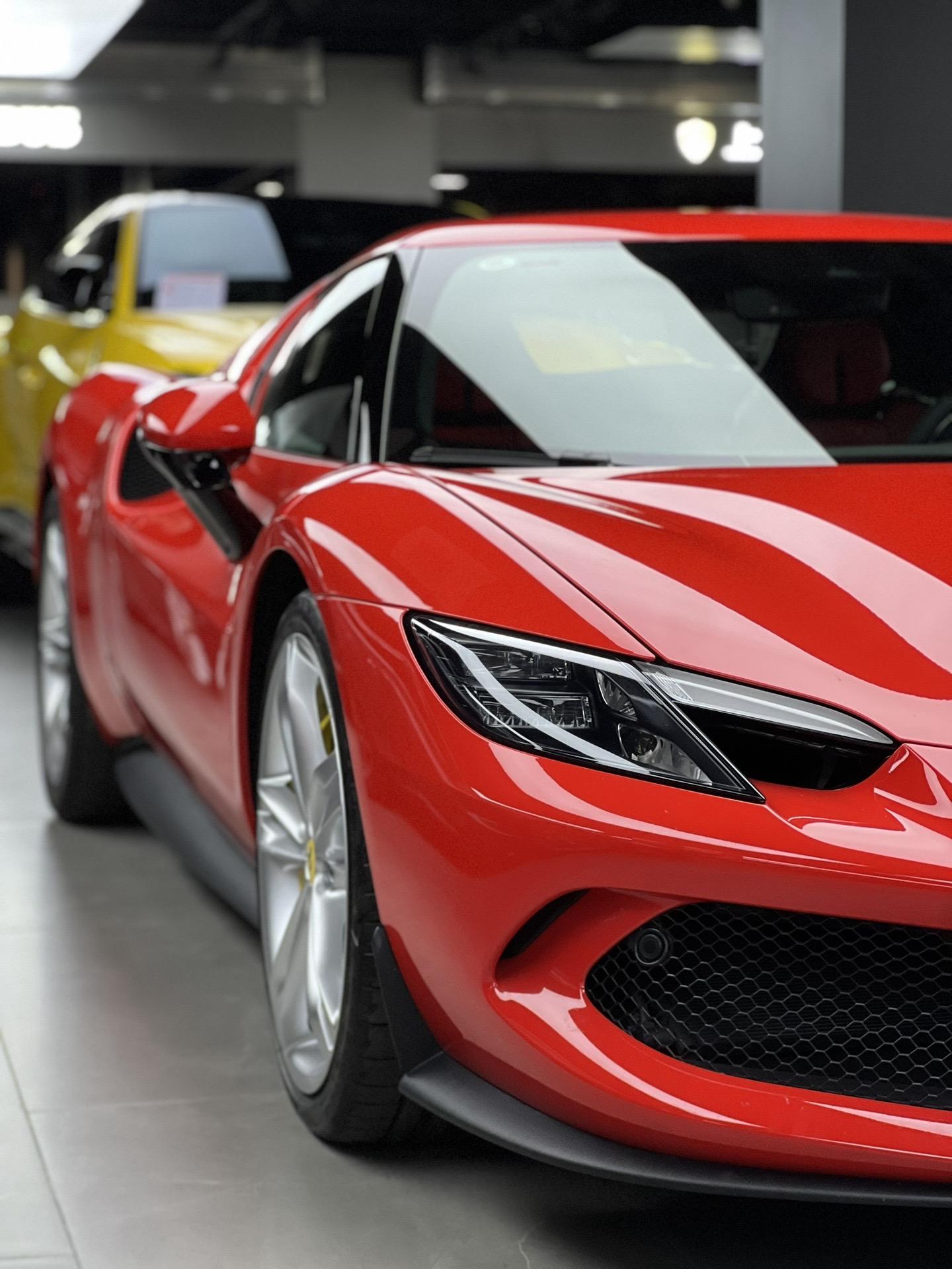 红红法拉利296GTB.展厅新到23年法拉利296GTB 准新状态 赛...