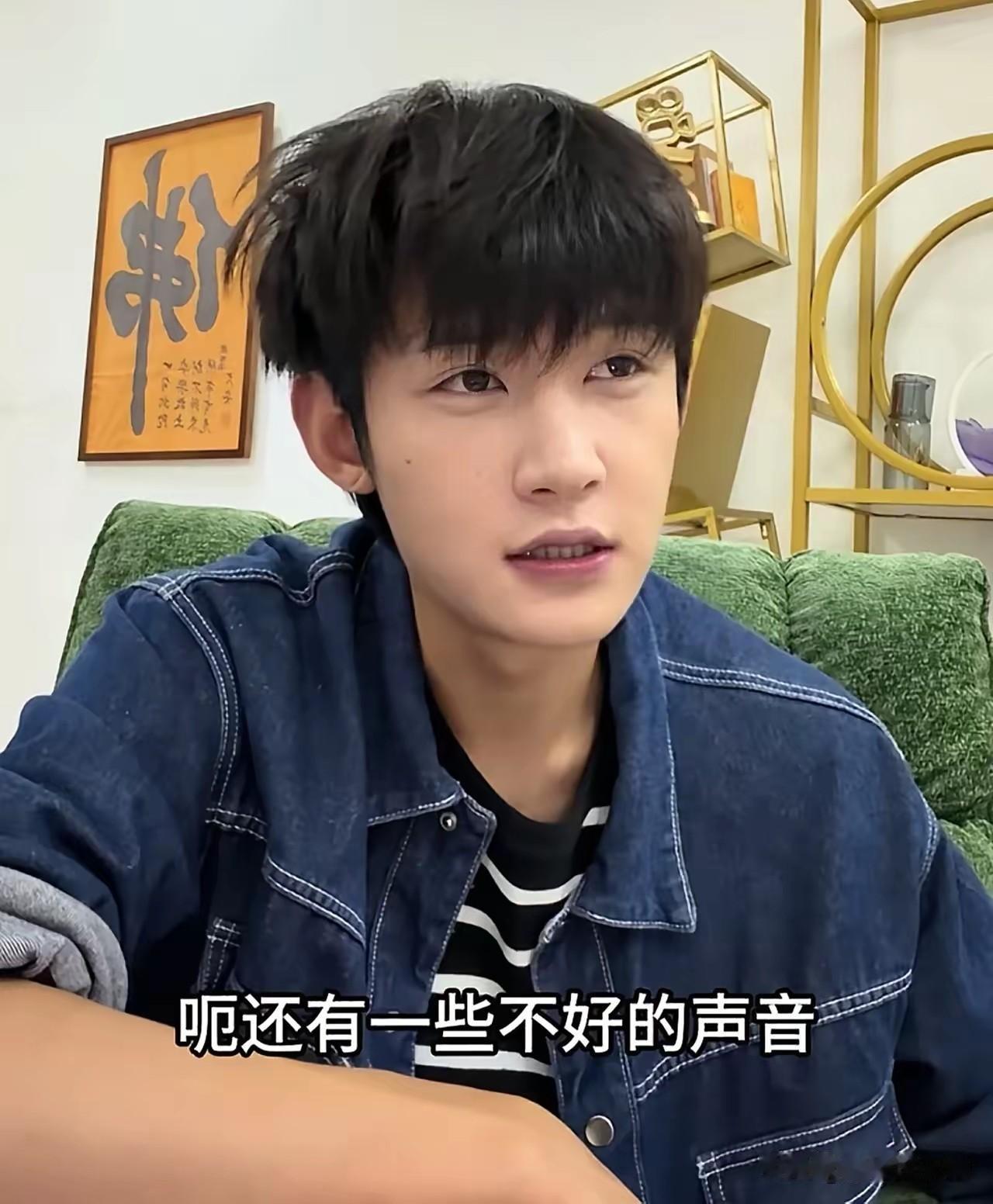 短剧演员钟宇飞说，至于吻戏，亲密戏，我都可以接受，却可以配合，但是能不能拍吻戏的