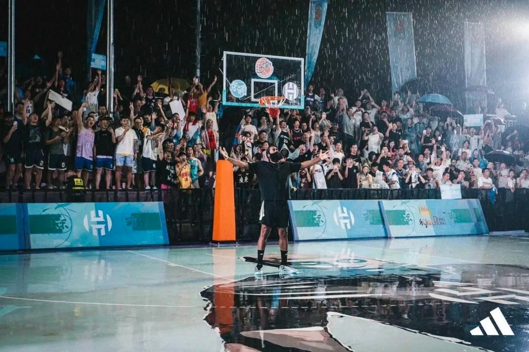 昨日活动图集！哈登人气为何这么高 ​​​