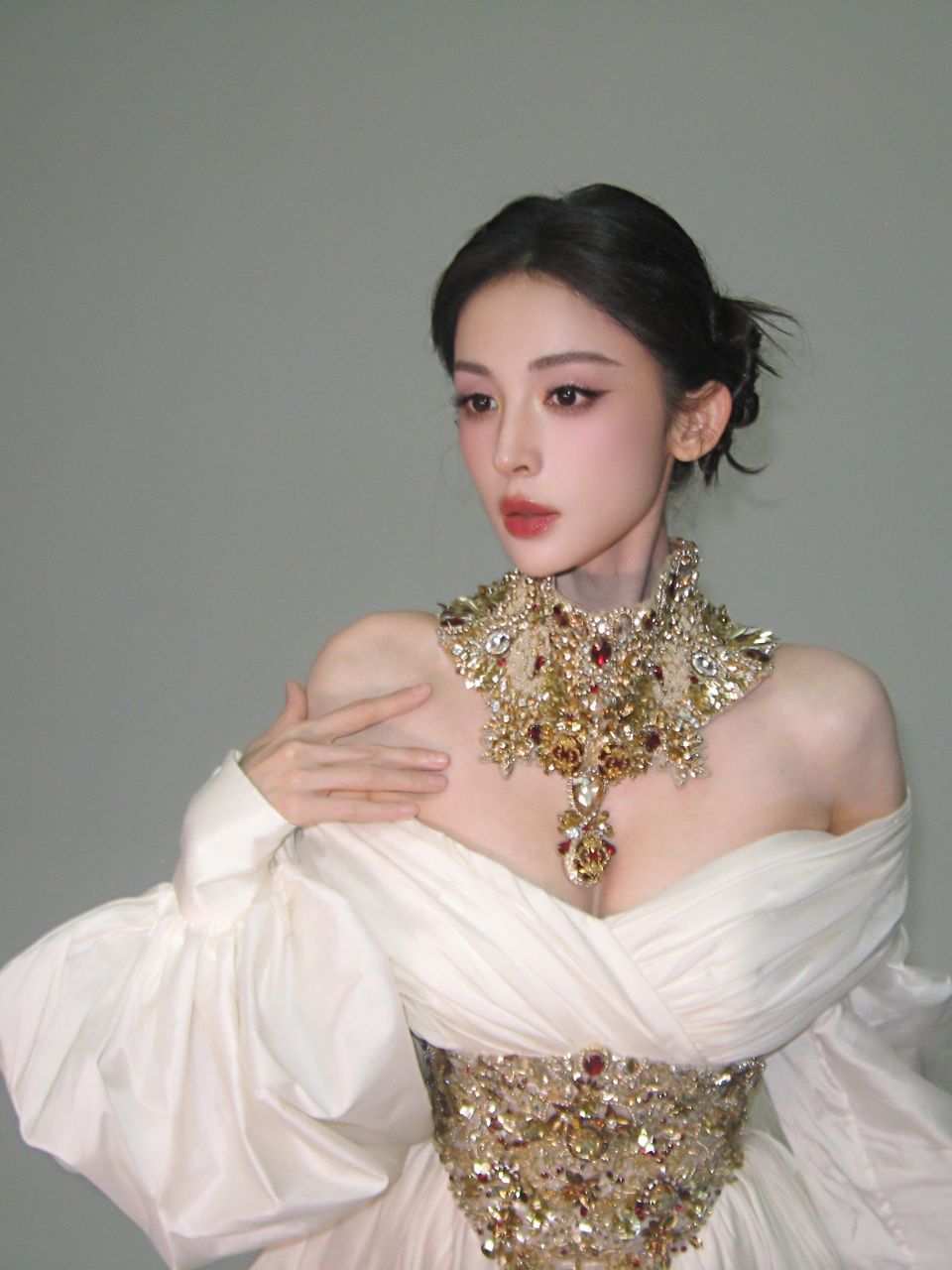 娜扎纯白维纳斯娜扎古希腊女神真的绝美啊娜扎古希腊女神 ​​​