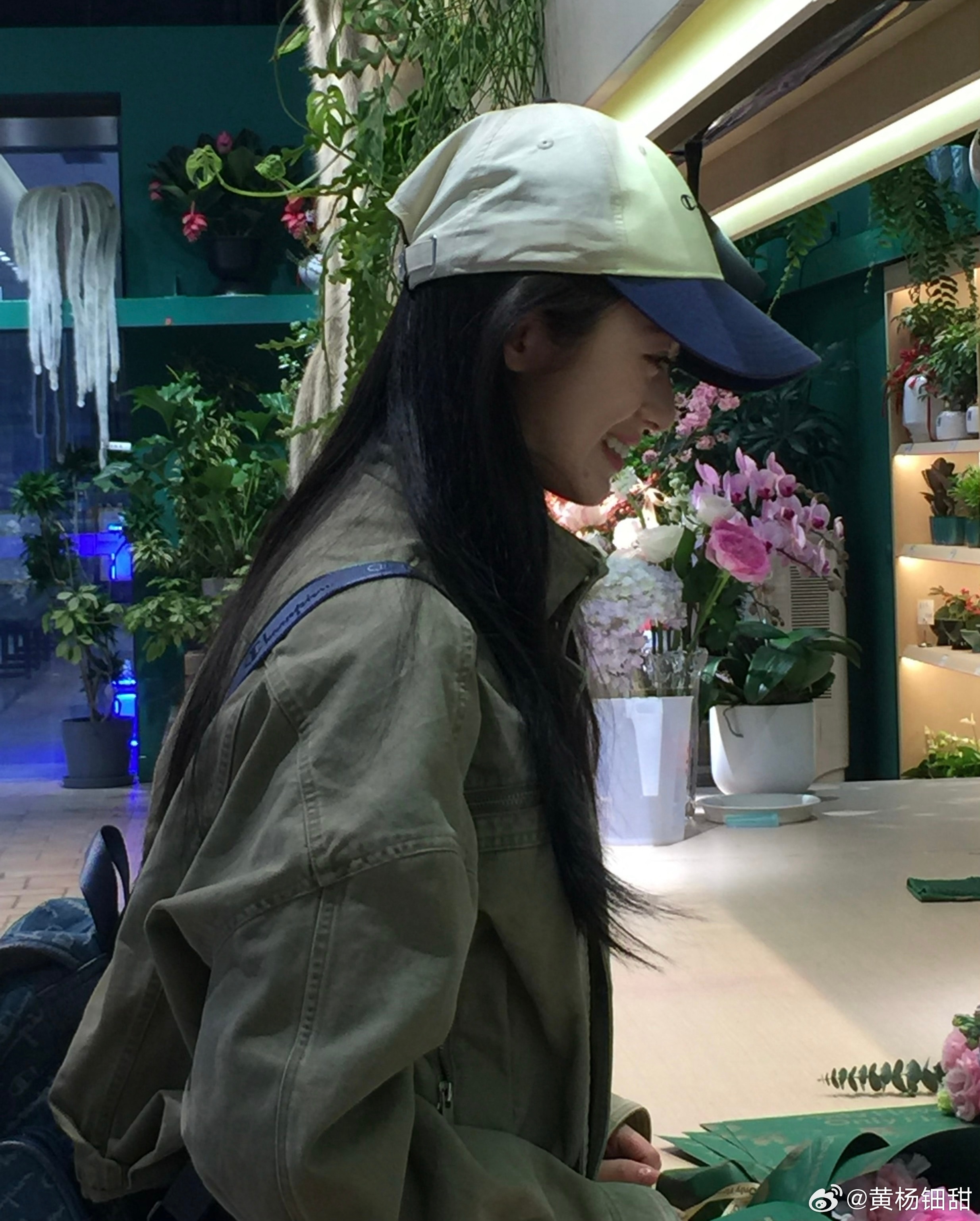 我看见黄杨钿甜就笑成这样 