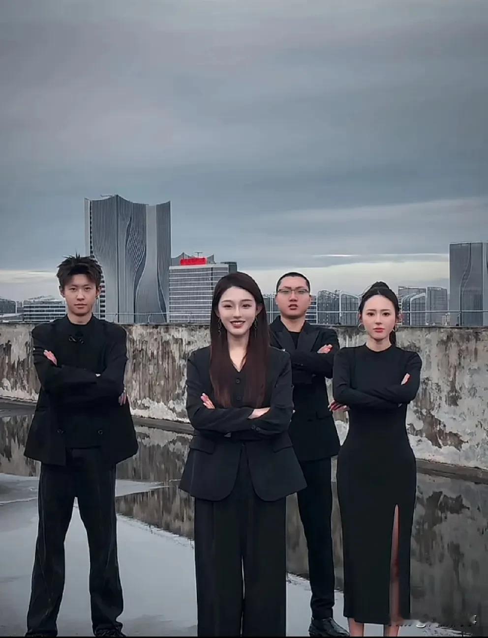 娜美回归喊话，没有我的十点档，必乱套！

         娜美今晚十点回归，同