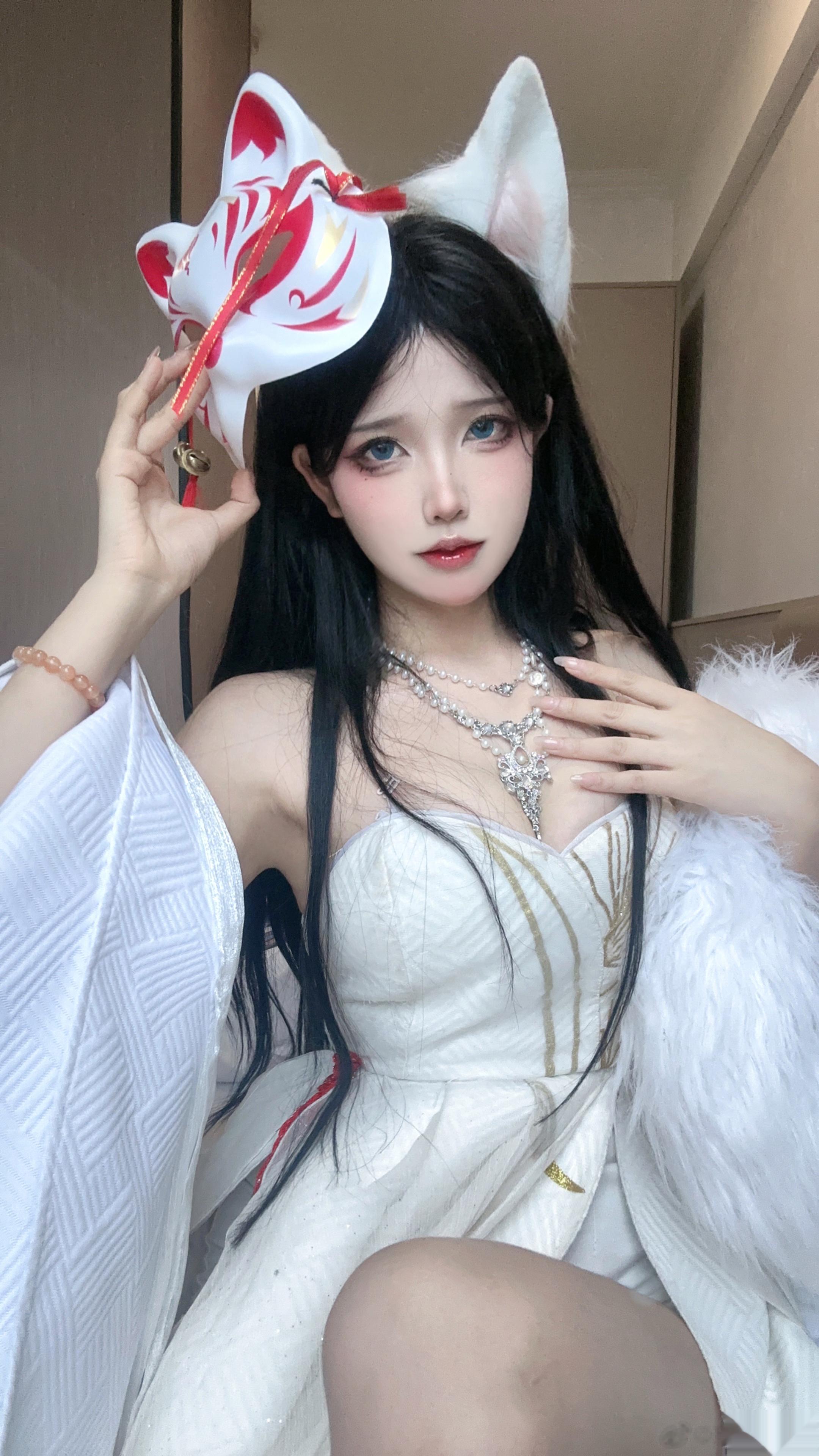 是逆水寒的七夕狐狸皮[打call][打call]#cosplay[超话]##逆水