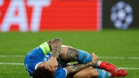 那不勒斯官方：队长迪洛伦佐将接受左膝手术2月4日讯 意甲那不勒斯俱乐部官方宣布，