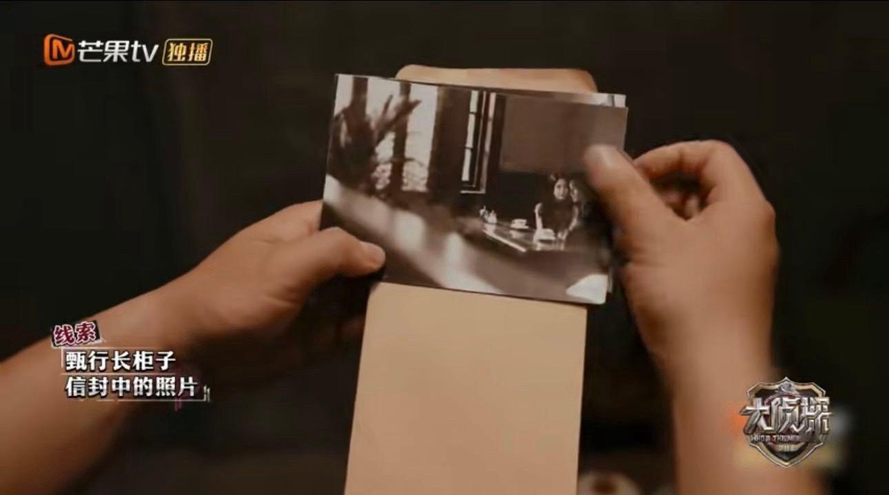 我不会放弃往大侦探捉唐僧的大侦探 很难想象没有何老师的娱乐圈会怎么样！他是定海神