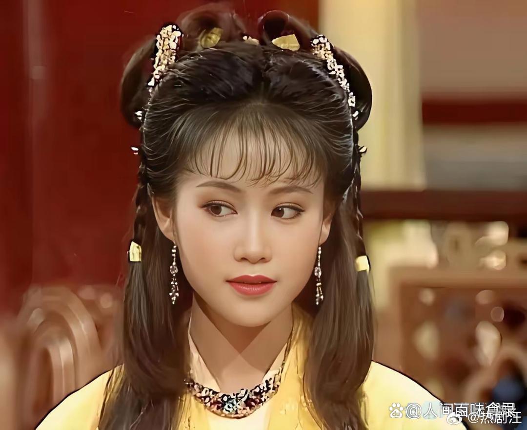 浣碧心里头堵得慌。她总说自己长得跟梁小冰像。凭啥大家都爱夸梁小冰是绝色？还有不少