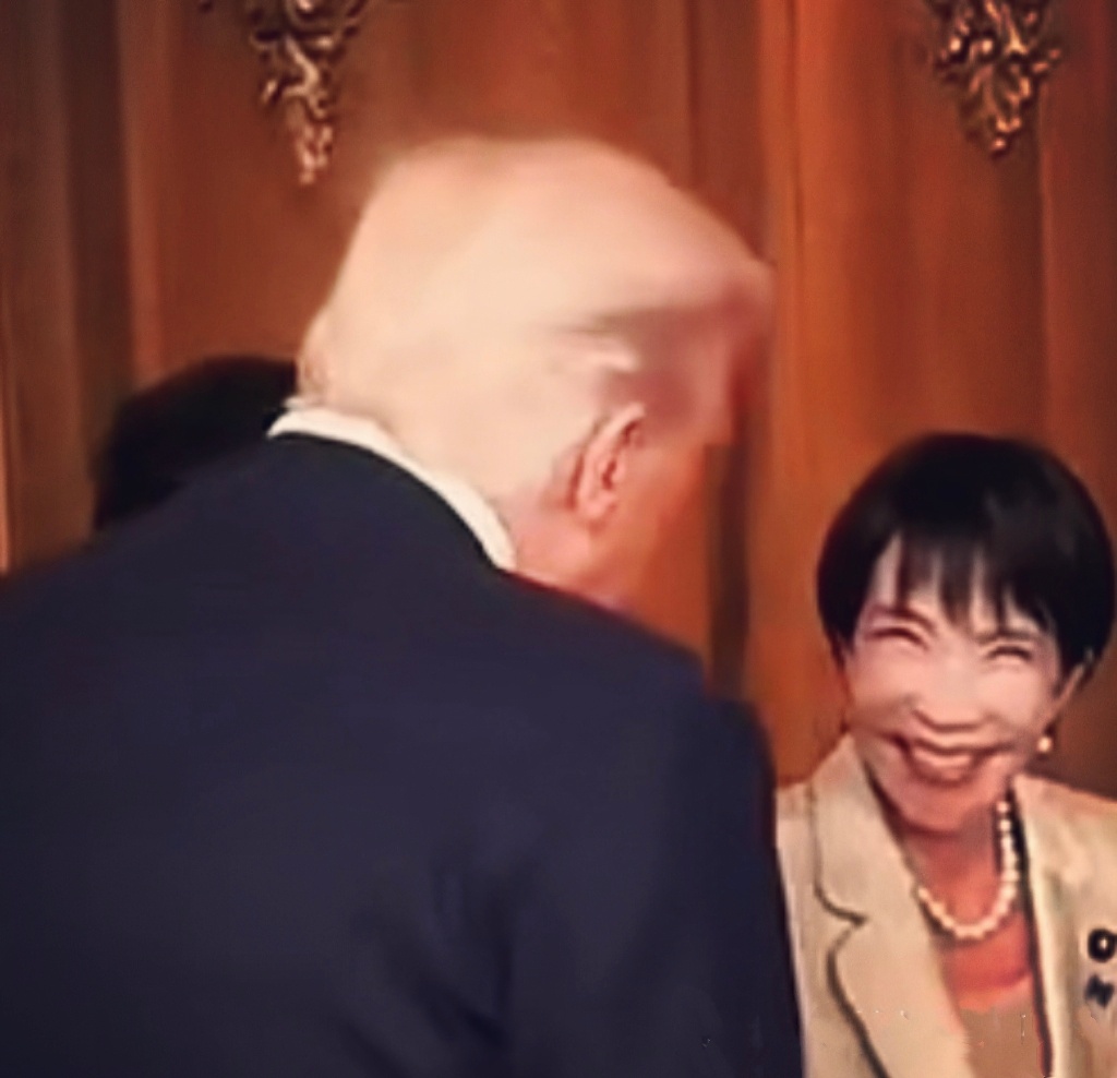 高市早苗崇拜特朗普嘲笑拜登 这甜功，也是绝绝子…