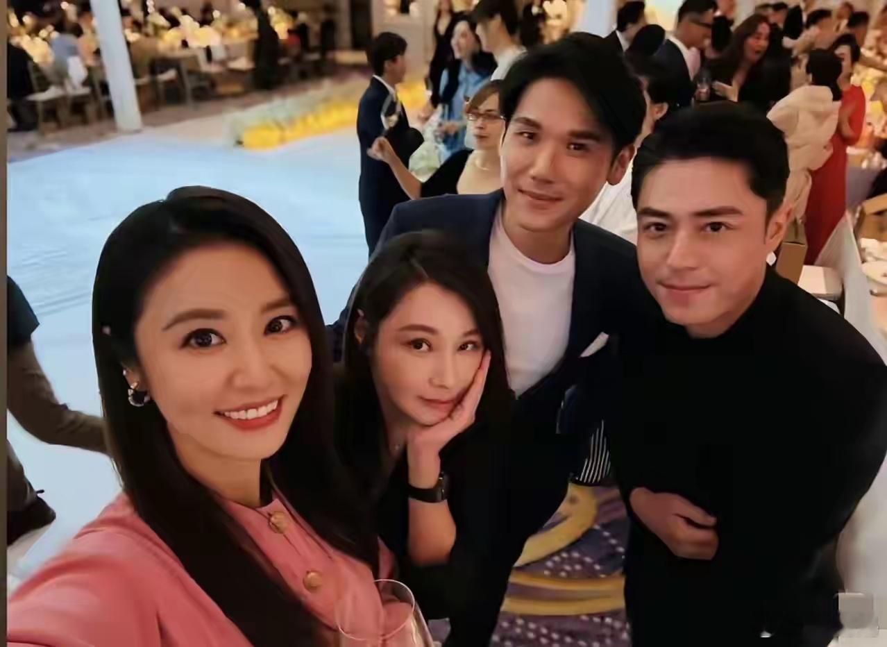 不愧是心如严选！邱泽和许玮甯的婚礼，林心如也带着她的霍建华来了！这次好朋友结婚，