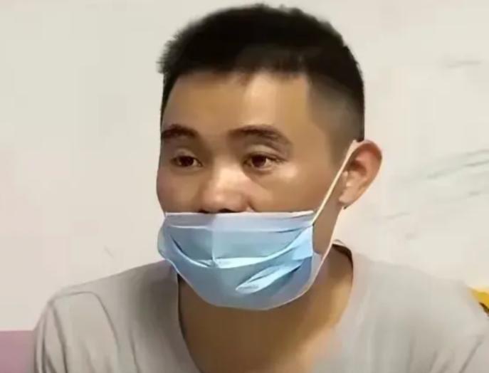 两个年轻人刚结婚，丈夫就发现妻子在房事上经验十足，丈夫没多想，只当是妻子年少轻狂