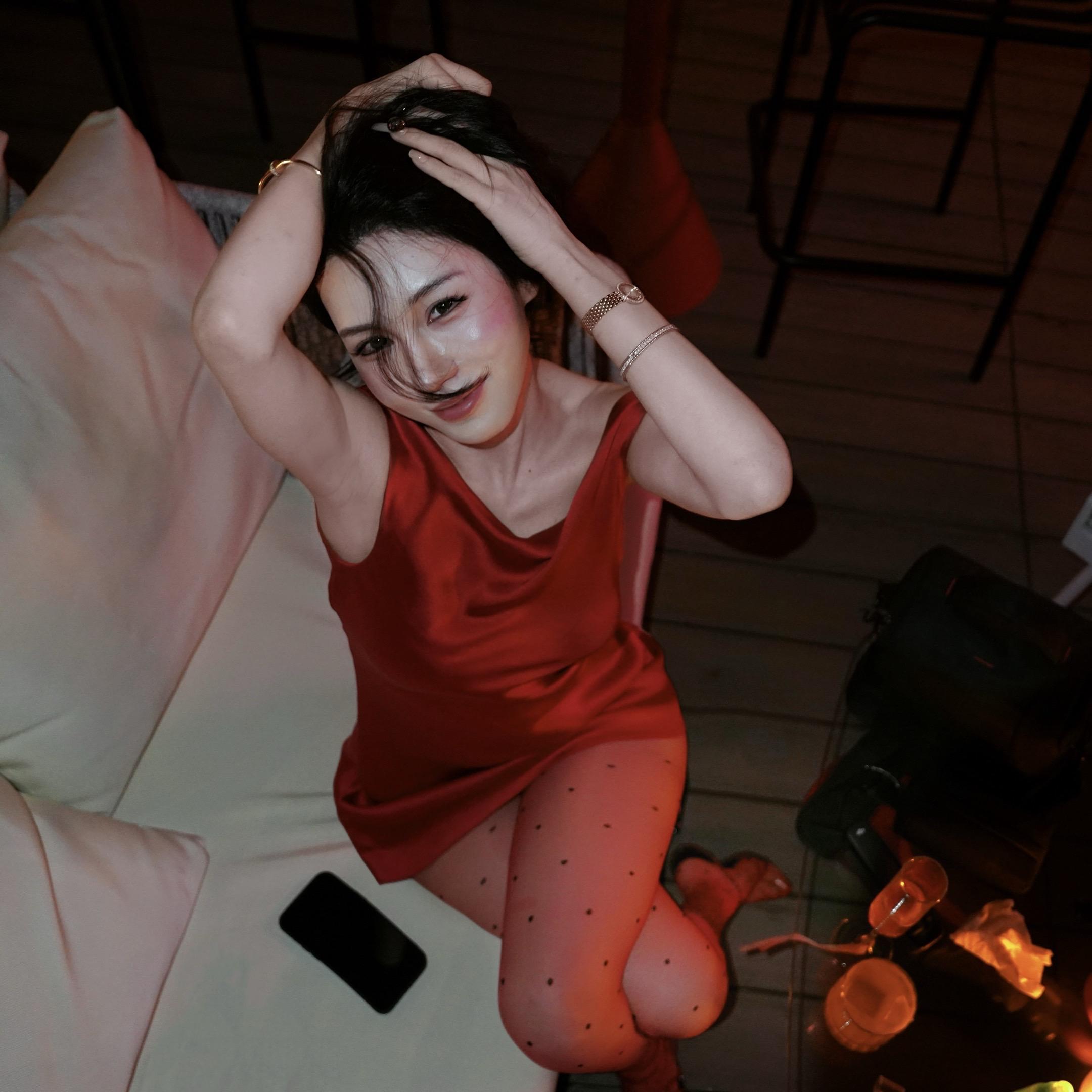 在你的眼神中 我看到了千丝万缕