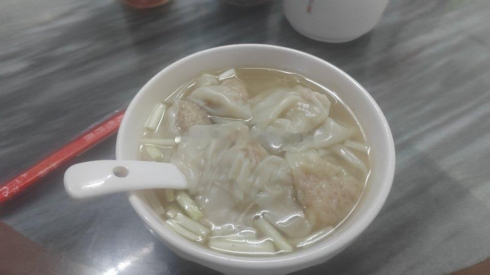 好久不吃的早餐，还是忍不了饿去吃