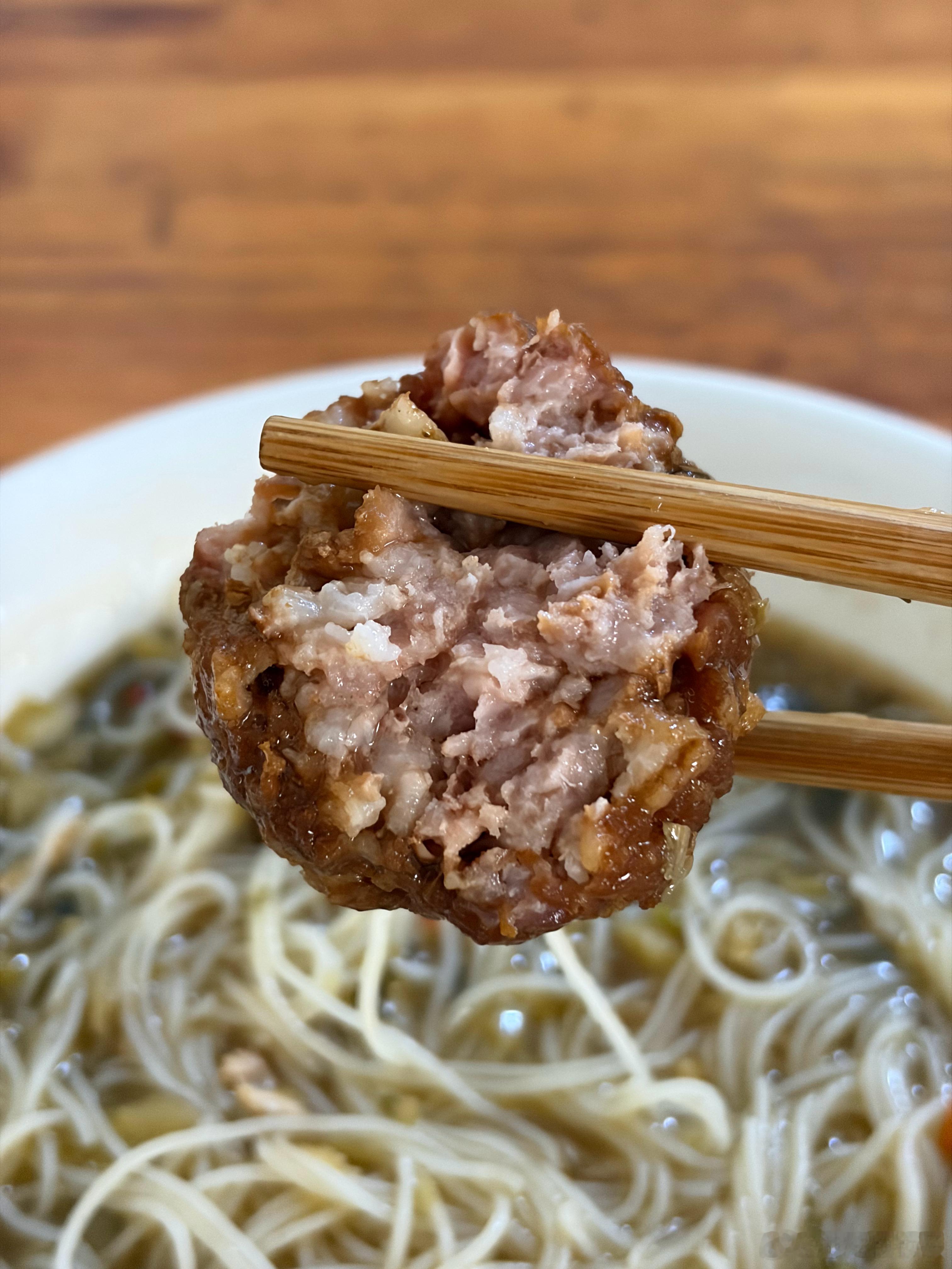 好喜欢他家的肉圆子瘦肉多[馋嘴] ​​​