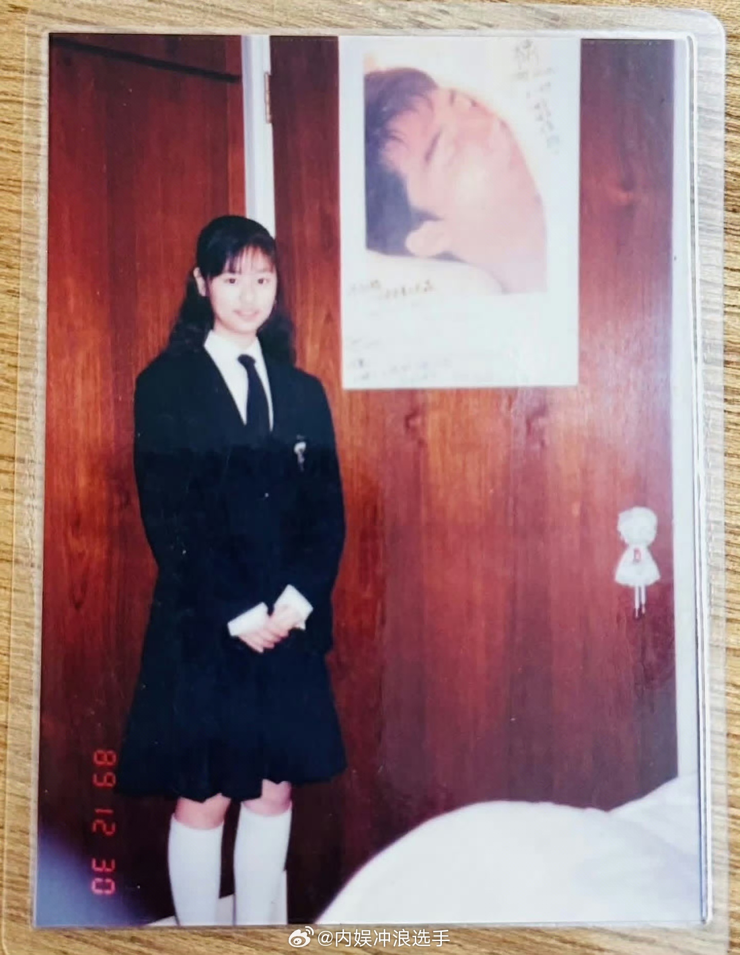 林心如晒初中时期旧照林心如13岁旧照 颜值没的说 ​​​