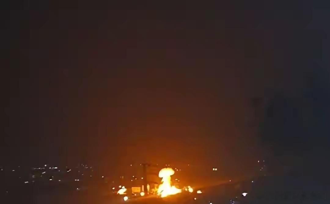 伊朗一机场遭袭致1人死亡；以色列正为局势可能快速恶化做好准备；特朗普：我在伊朗的