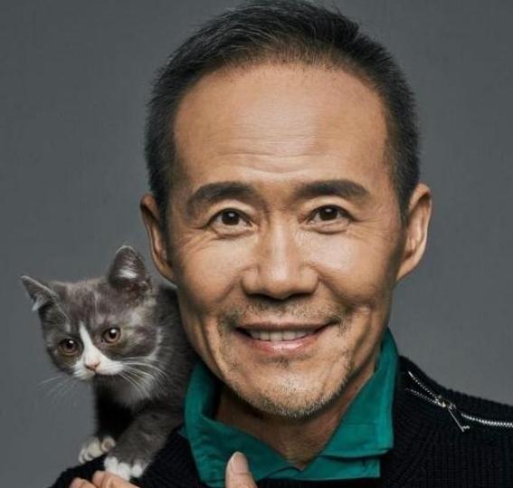 2015年，34岁的女星田朴珺嫁给了64岁的富豪王石。婚后，田朴珺看上了一款20