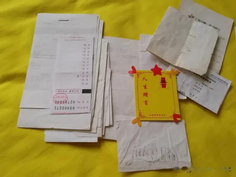 10人聚餐9人开溜留1人面对千元账单 “10人聚餐9人开溜留1人面对千元账单”这