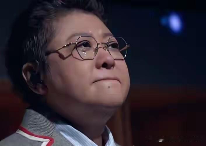 真正行善，真正想做好事的，用的着那么高调？