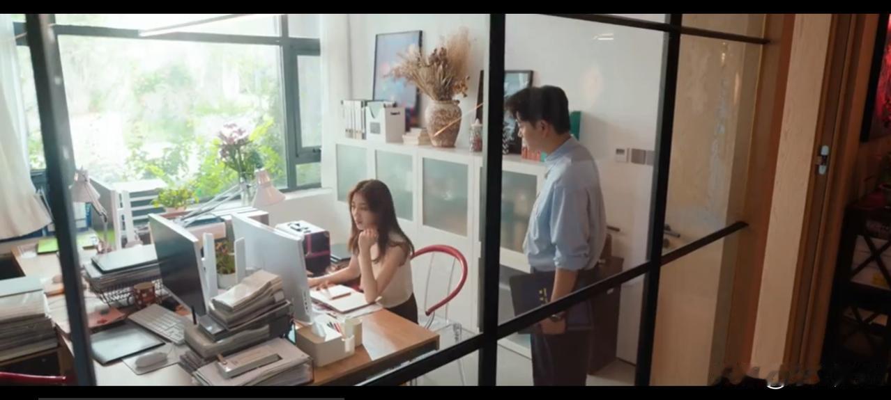 守住这条底线，躲开世间99%的坑！
 
博士说过一句话，点醒无数人：普通人只要守