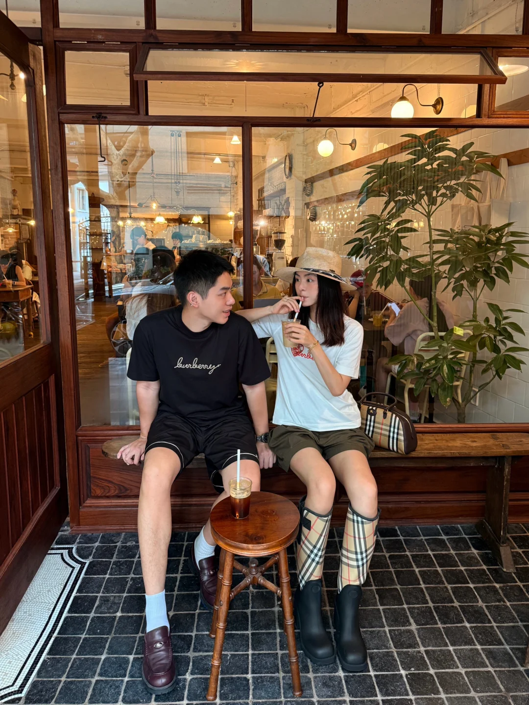 人和人之间的滤镜是一双偏爱的眼睛