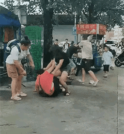没点功夫底子，也很难做到。