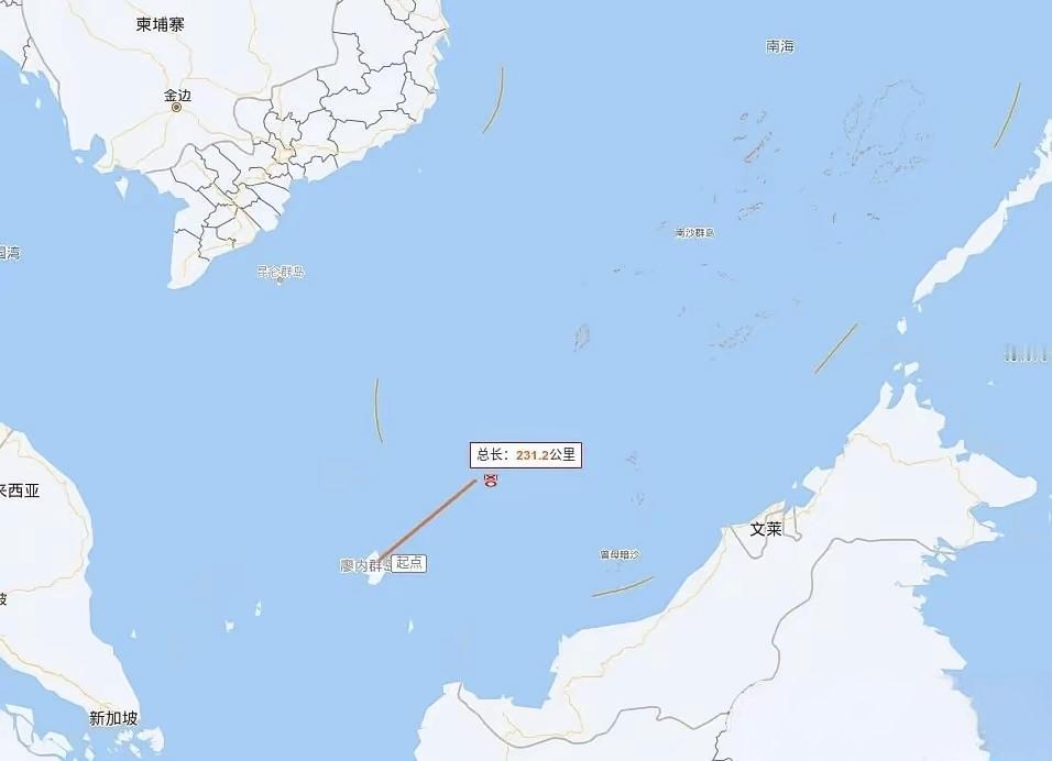 鹰酱两架飞机在南海炸机，其中那架直升机据说比F35还贵！
 
近日，鹰酱一架军机