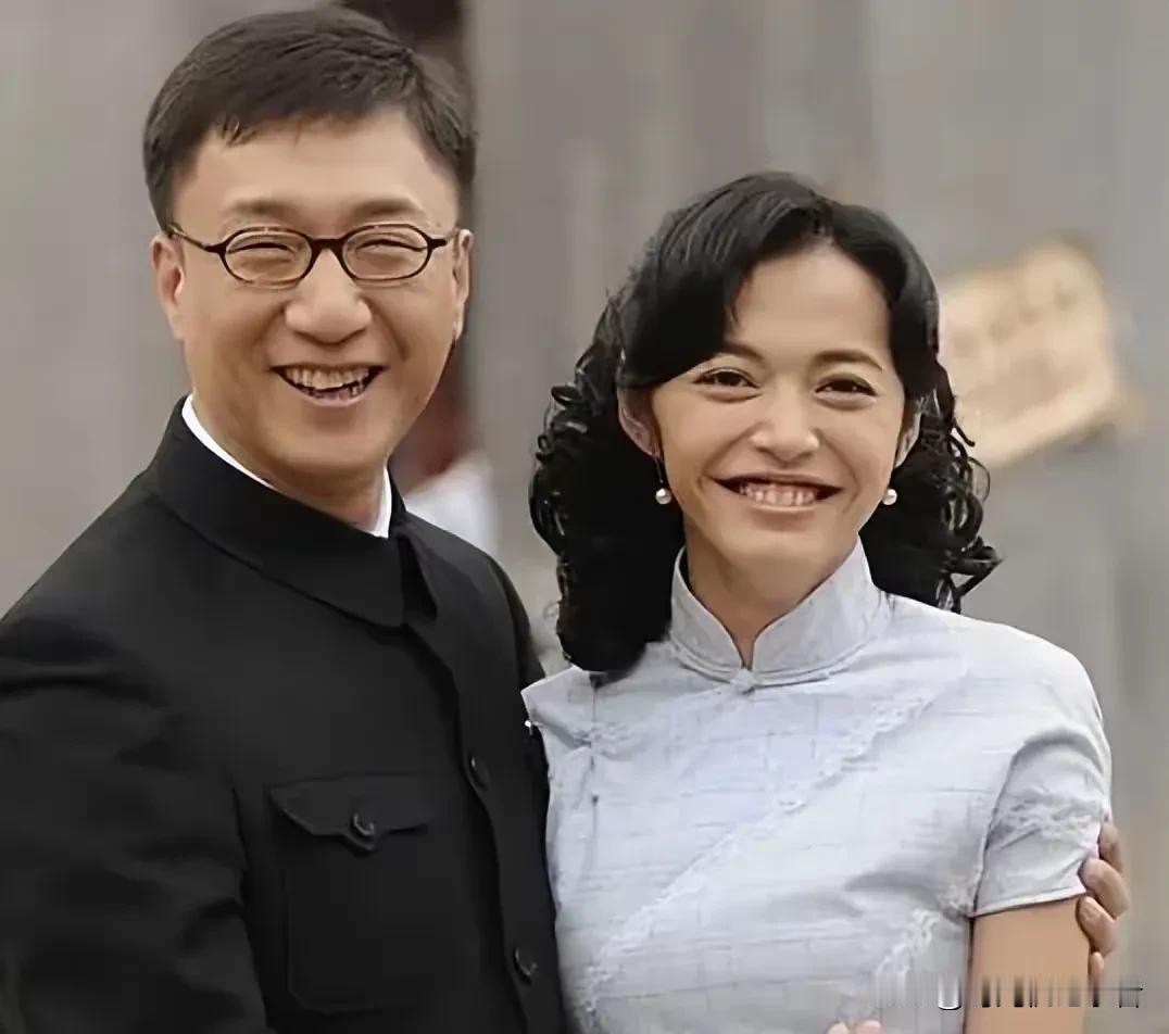 孙红雷真是不看模样看演技的演员，虽然大家叫他孙漂亮但是他的演技更美。
孙红雷五大