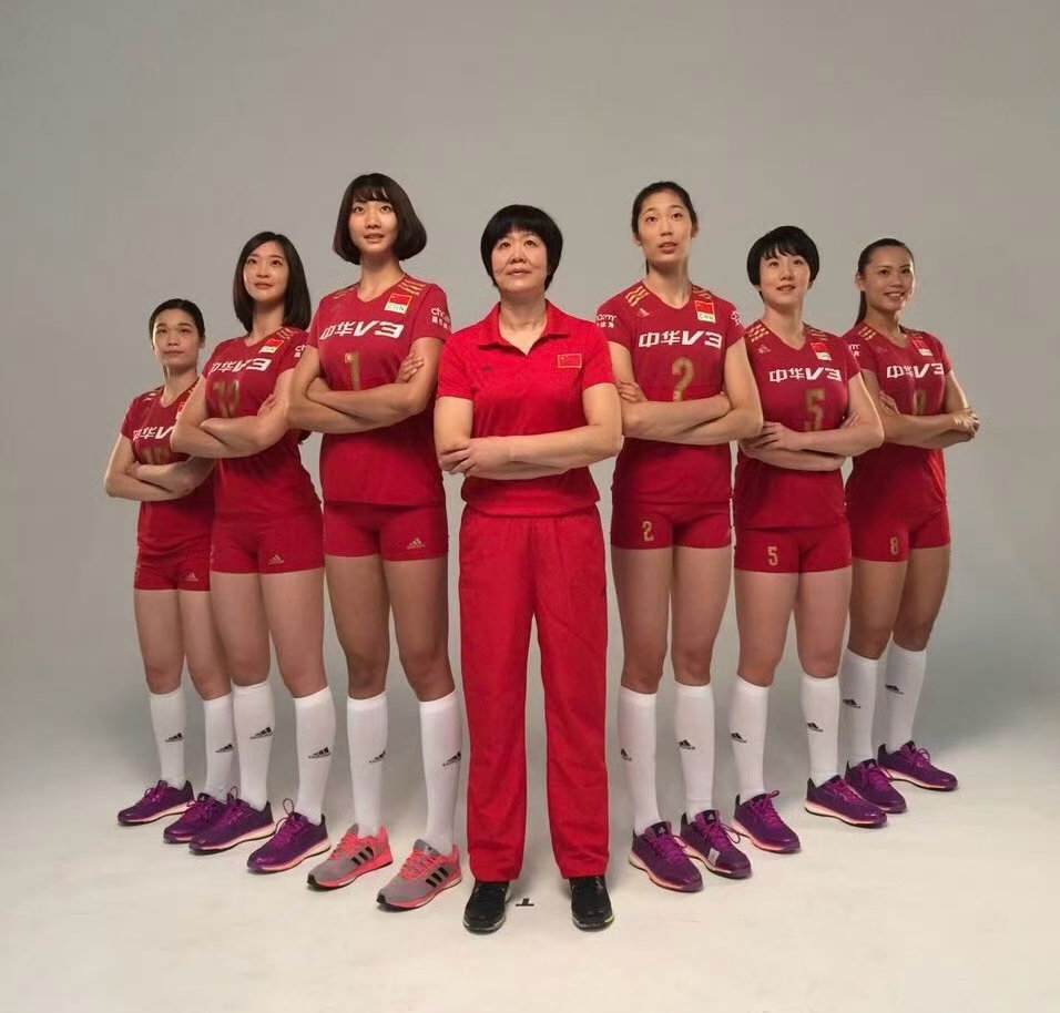 2015年大奖赛分站赛，中国女排主力阵容9胜0负，记得打的非常好，高快结合，防守