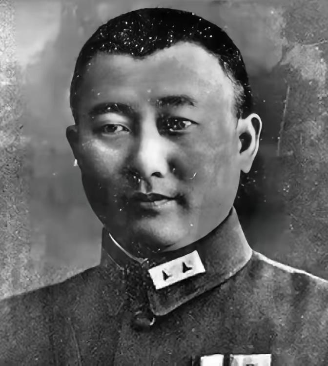1948年3月的一天，彭德怀在瓦子街看到刘戡的尸体，说：他当年为救我们一名同志，