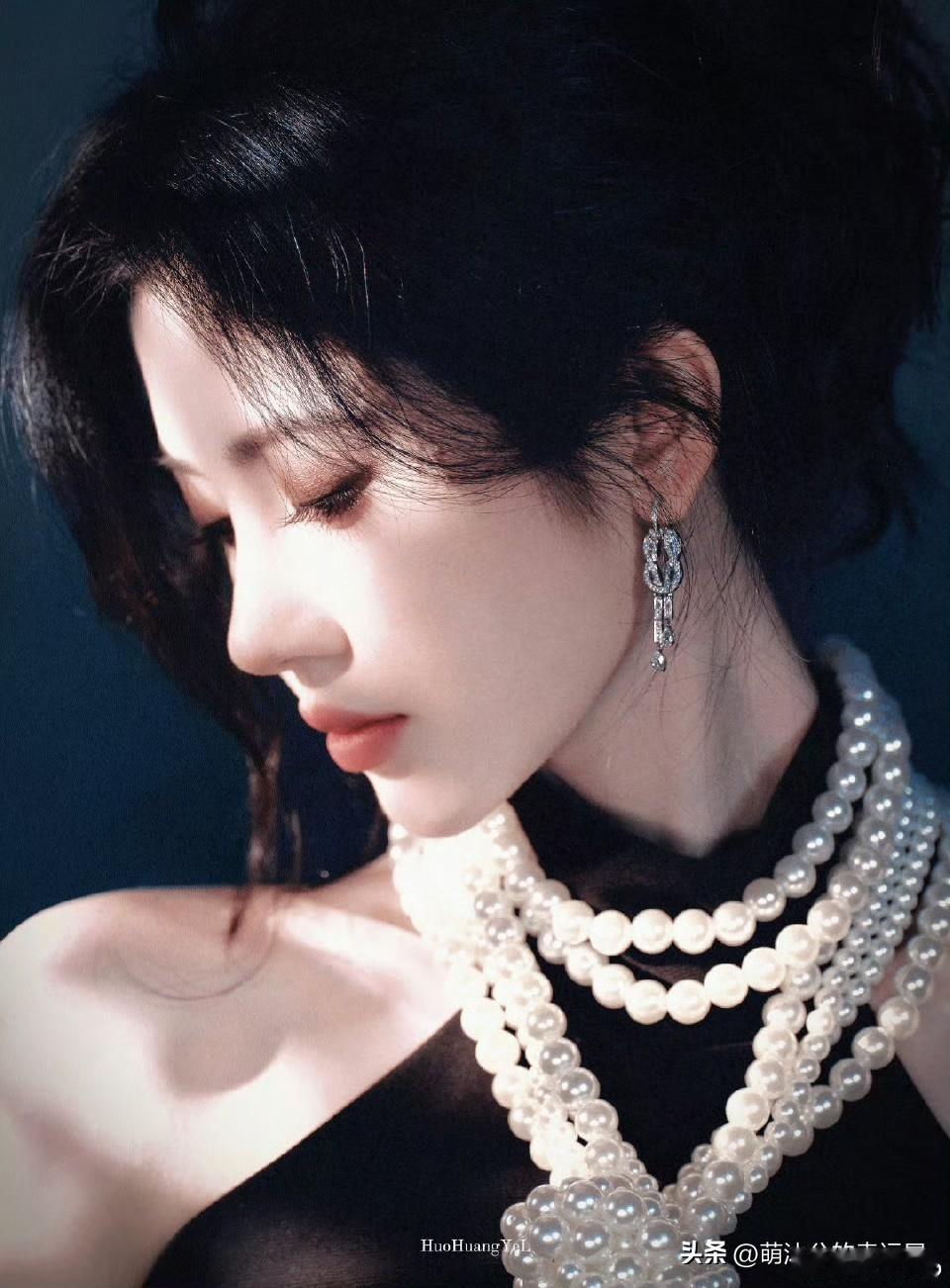 此女360º无死角的美啊[爱慕] ​