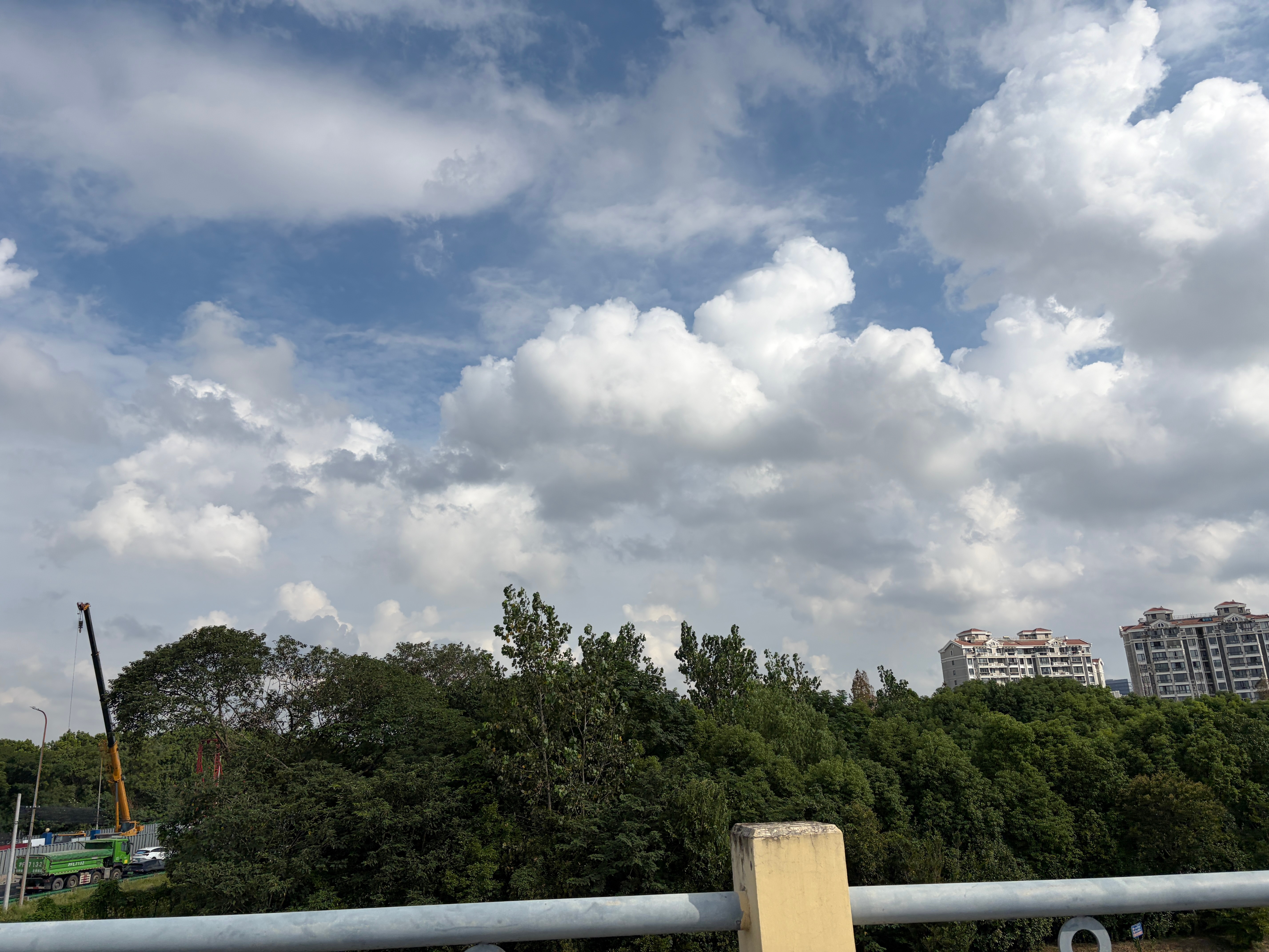 各种天空，因为我只有上下班才有时间看到风景 ​​​