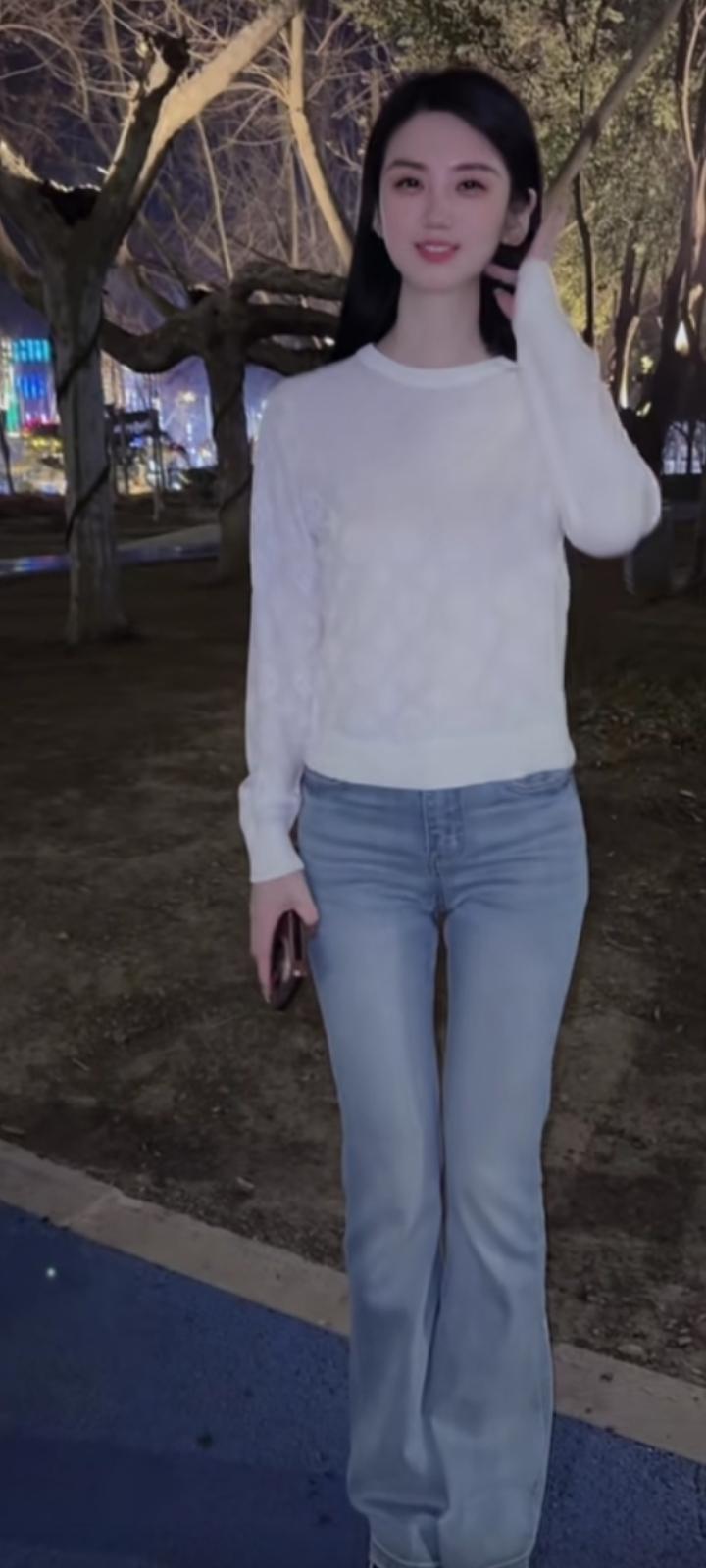 集卡领红包44. 风雨人生，自己撑伞；坎坷路途，自己取暖。不必指望谁来拯救你，你