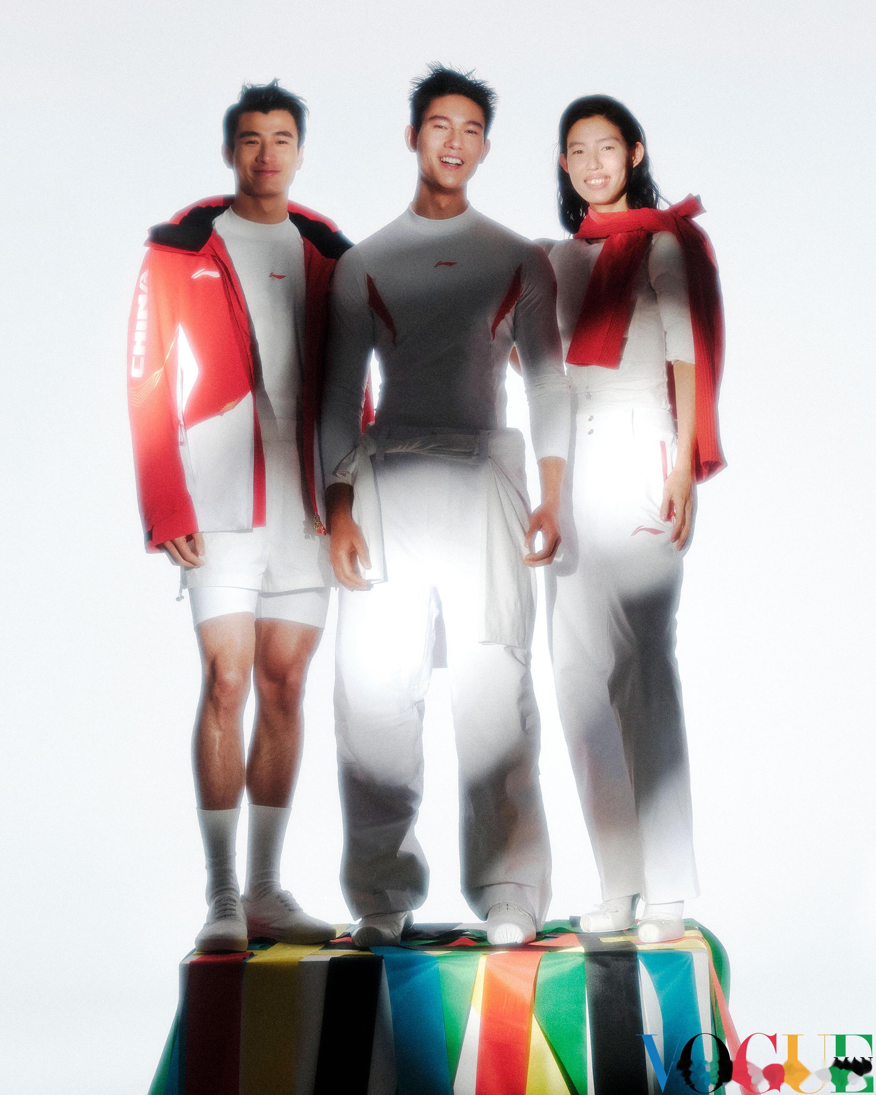 VOGUEMan拍了一组米兰冬奥会🇨🇳国家队服特辑🌈  冬奥会时尚图鉴冬奥