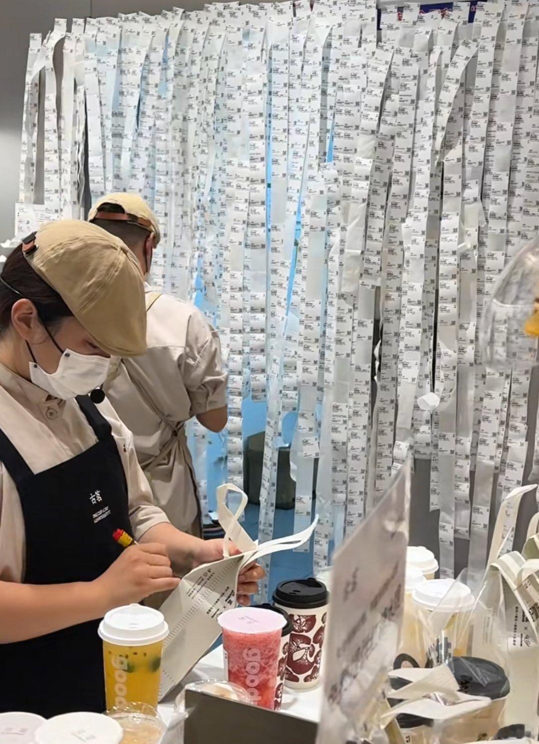 不懂就问，这是订单瀑布吗？ ​​​