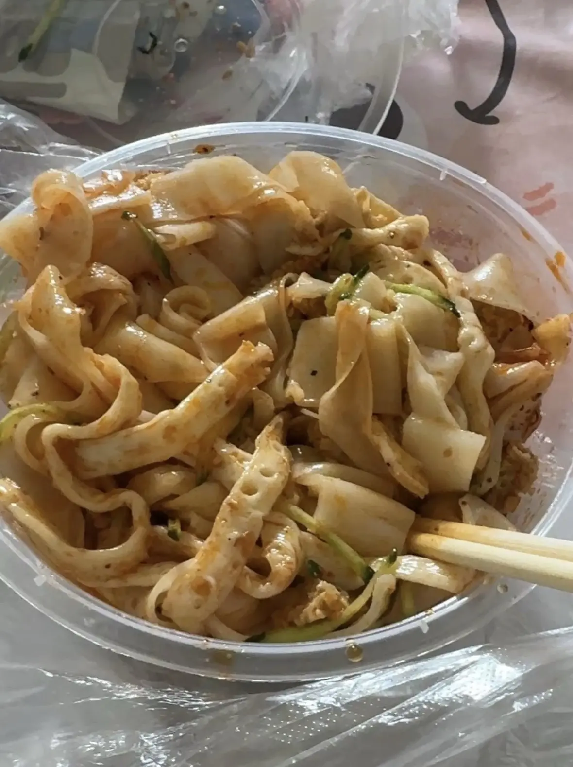 和我A钱吃饭，你将会只付1/2的钱吃到3/4的饭菜