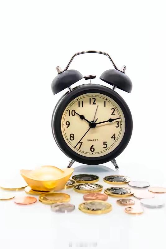 说到投资，最好的投资永远是投资自己。找到那件你既真心喜欢、又能够擅长的事，让它产