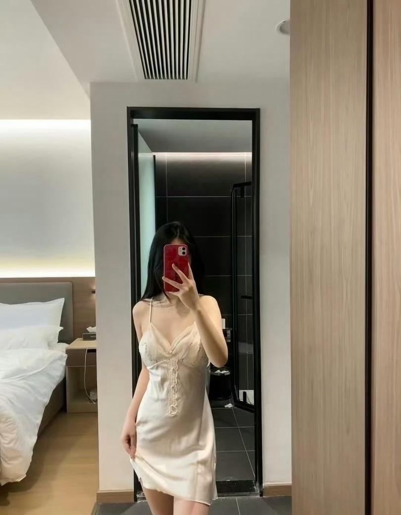 跟自己的身材合个影吧 ​​​  ​​​