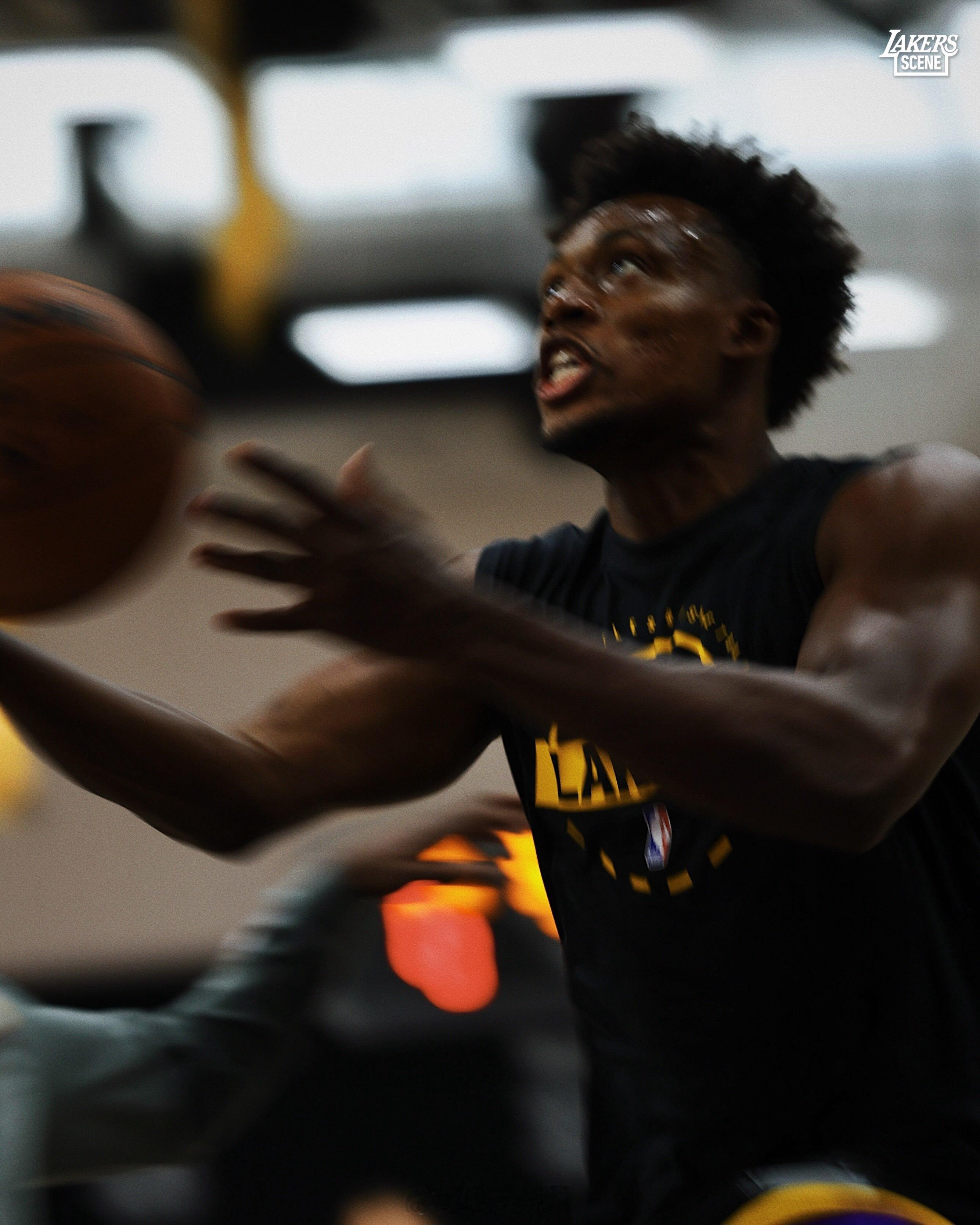 洛杉矶湖人  开练！湖人国度golakers