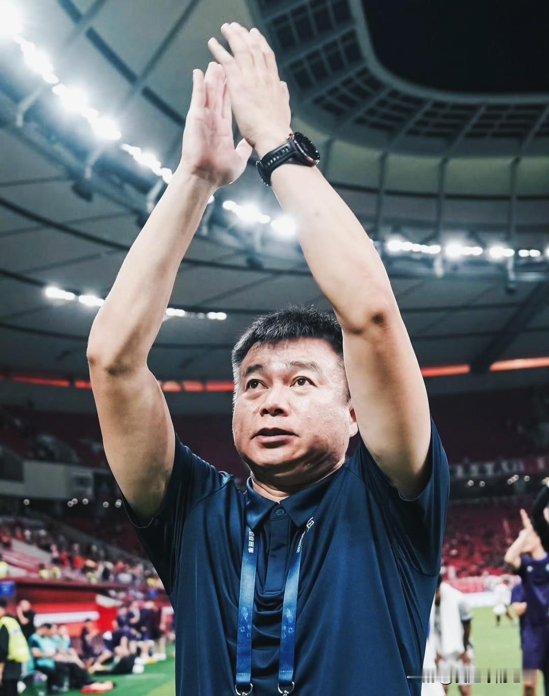 中国足球～今年的中国足球国产主帅完美收官！

今年的中国足球经历了不平凡的一年，