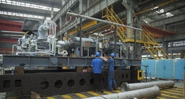 最近，外媒和印度官方渠道接连放出重磅风声：新德里终究还是没扛住，全线松口了，他们