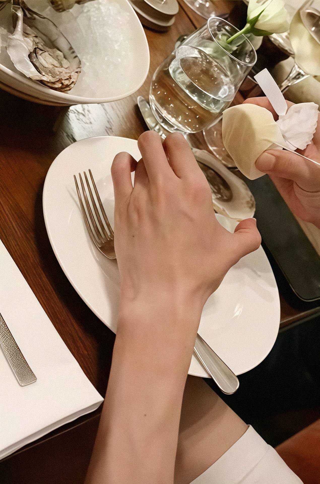 又在吃生蚝了老公
