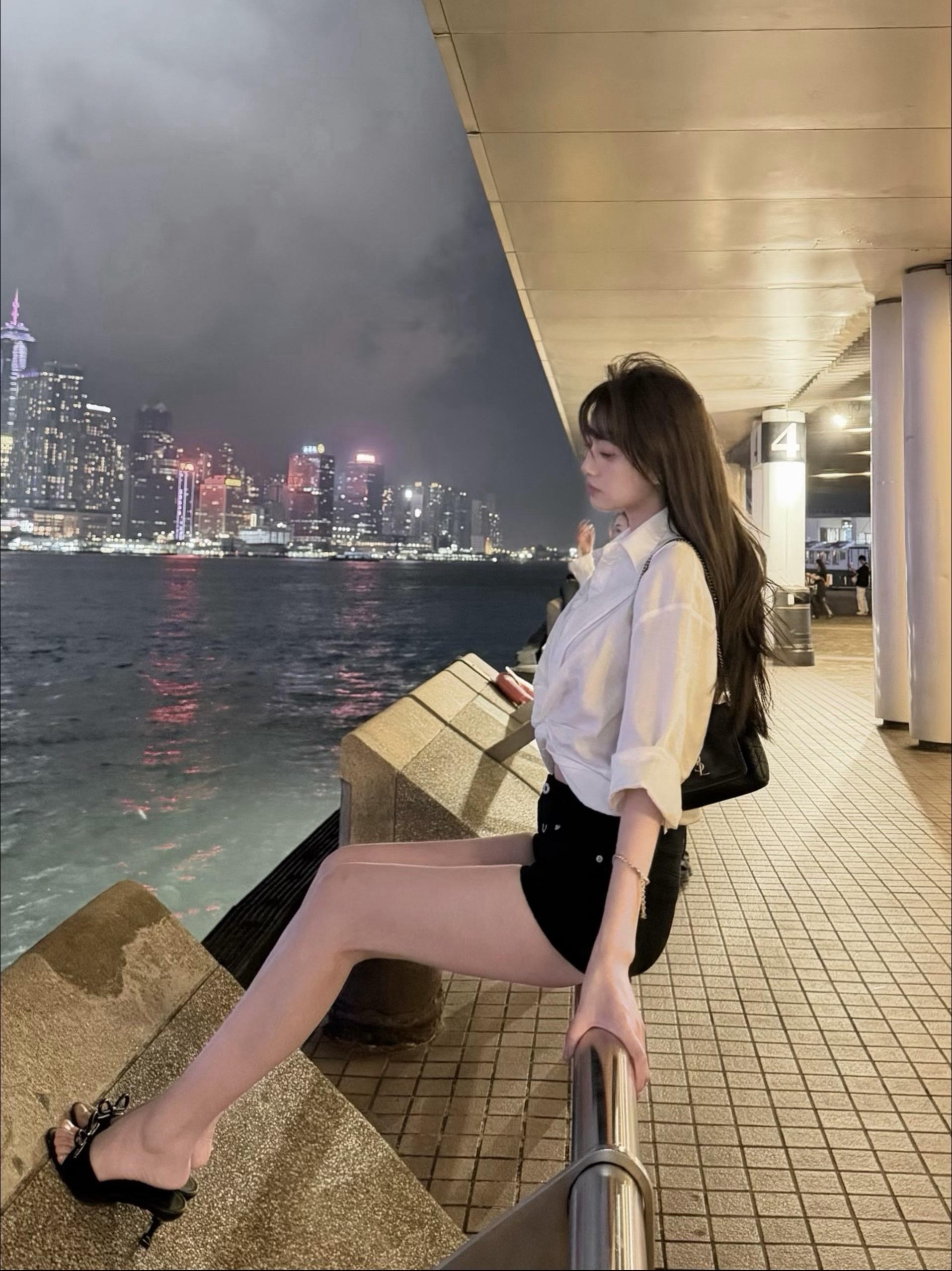 你說你喜歡香港 於是我來到這裡