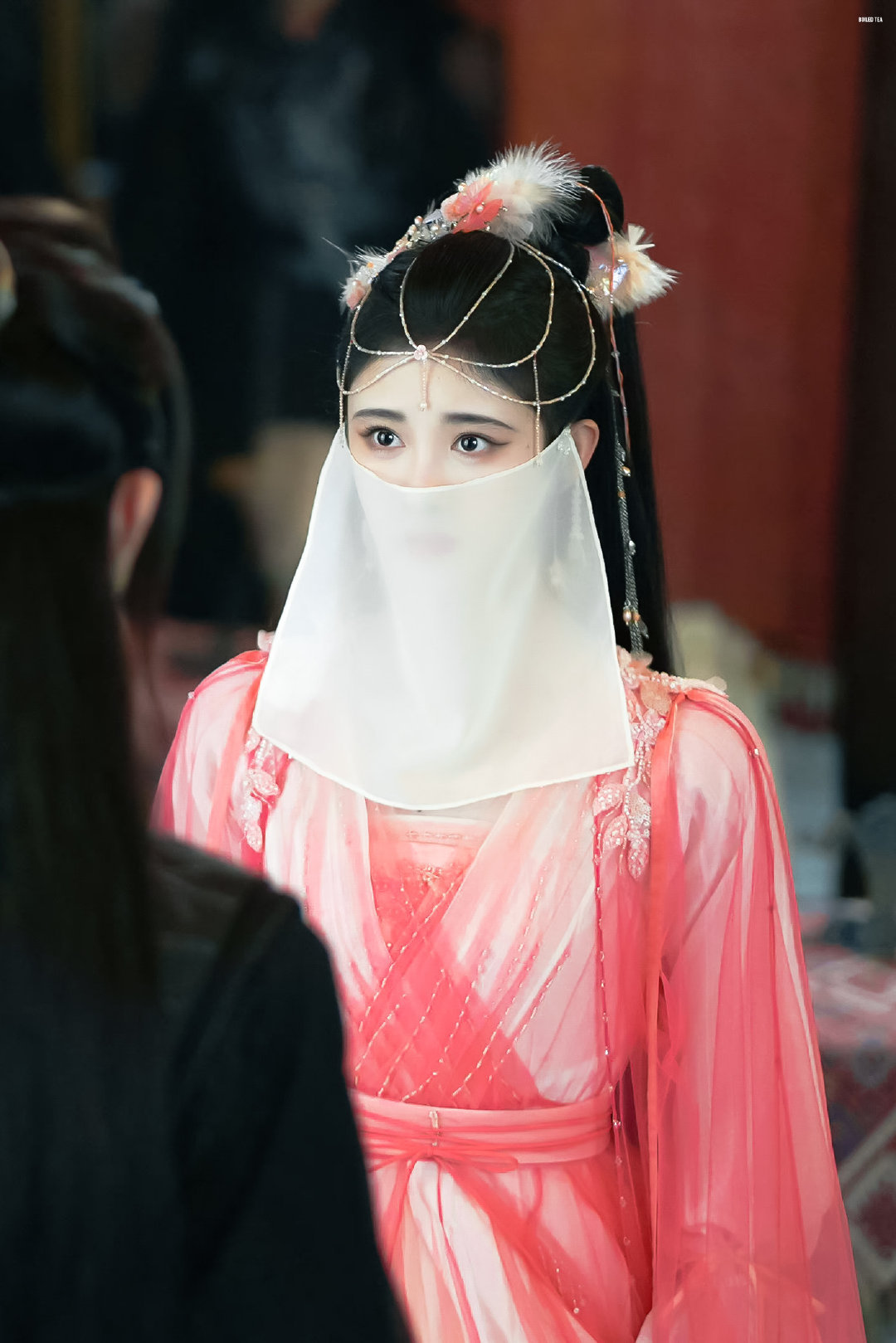 不能与你感同身受 但能做你的最佳听众鞠婧祎 ·魏枝 