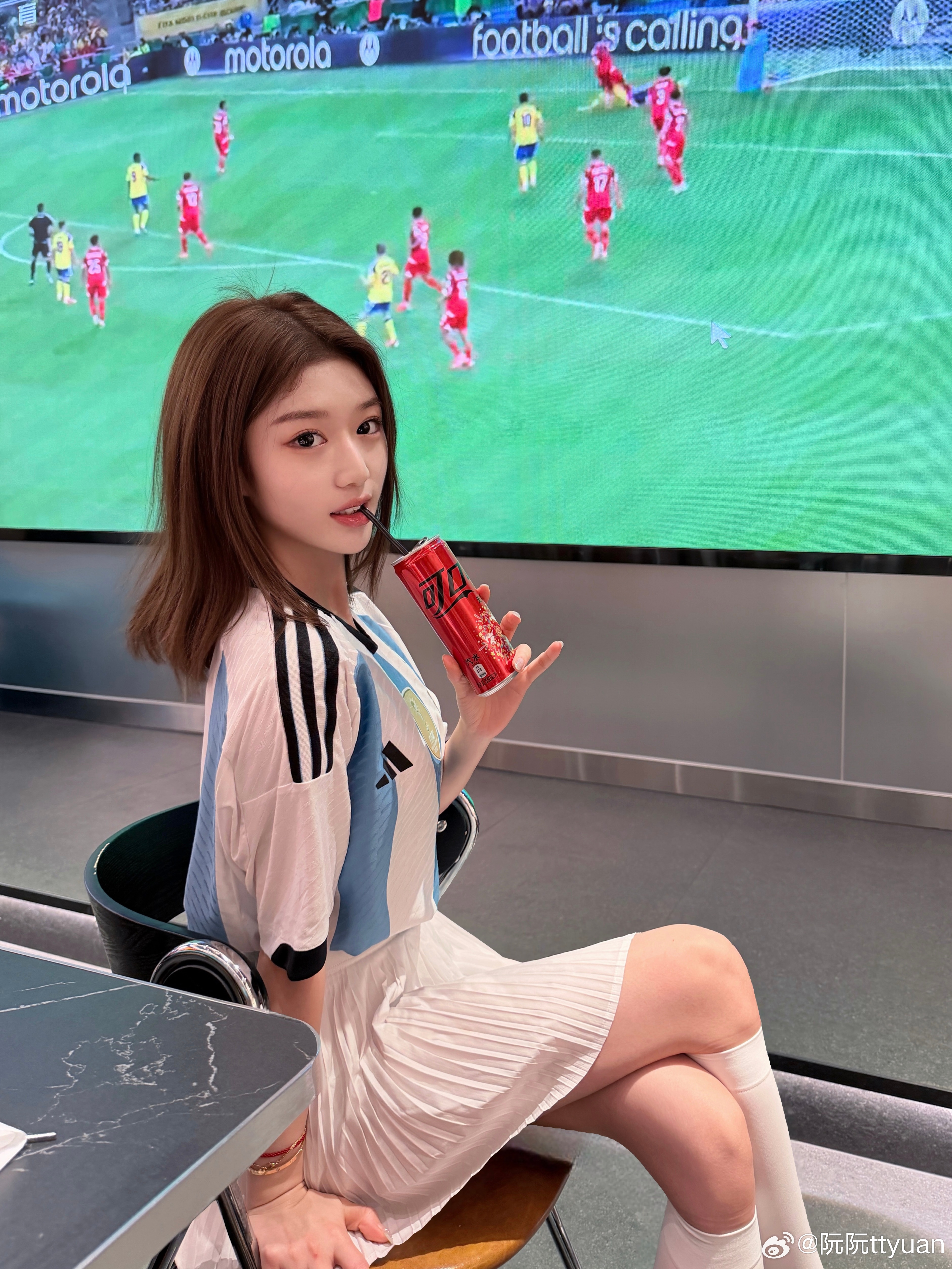 🥤⚽️又到龙虾季节啦（扒出上一届的衣服穿穿🧐 